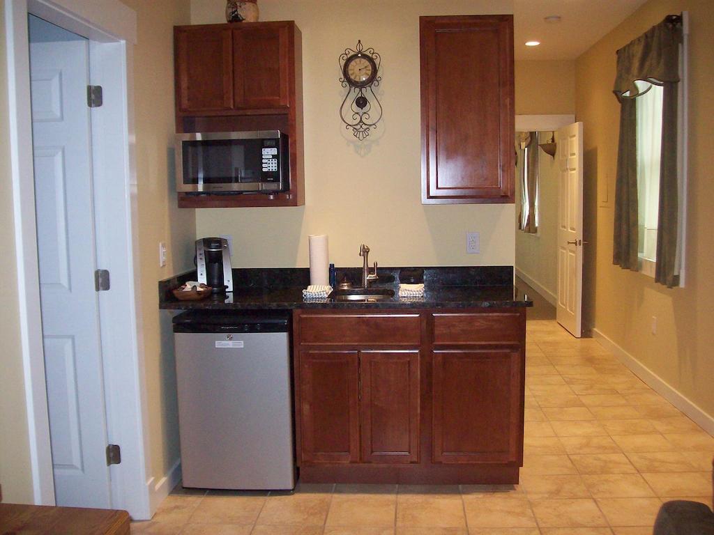 Colonels Suites Northeast Harbor Habitación foto